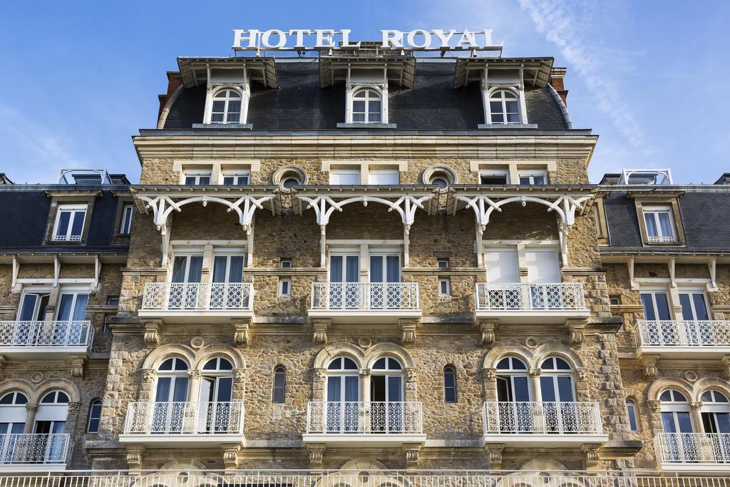Hotel Barriere Le Royal La Baule Buitenkant foto